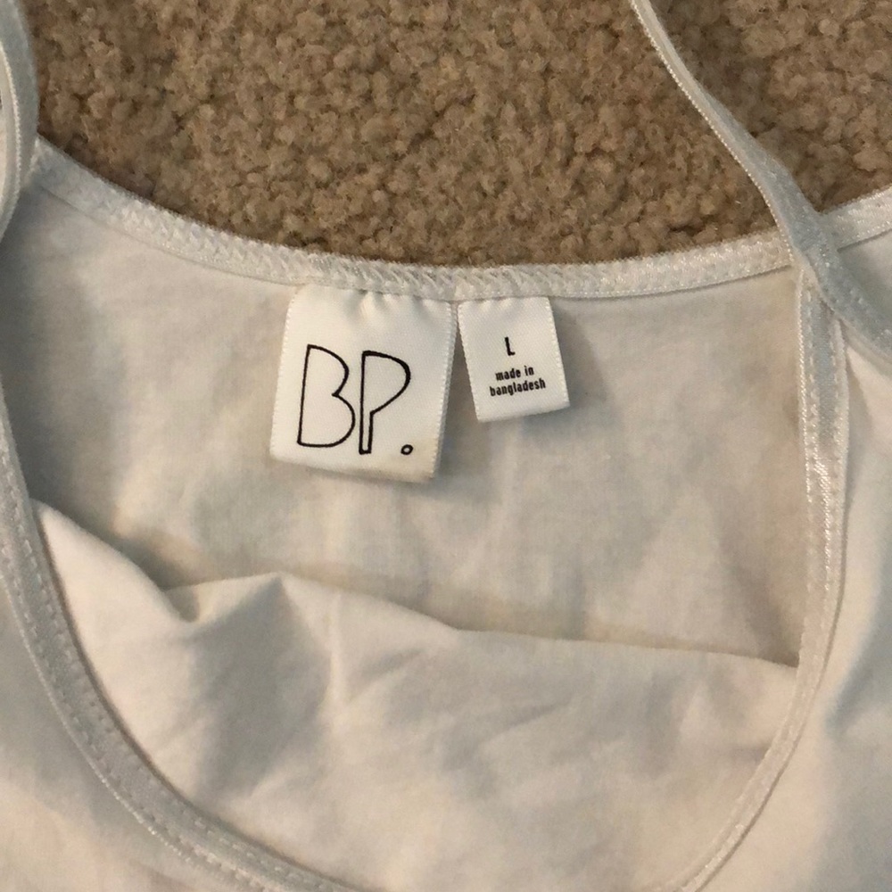 White cami - Picture 2 of 2